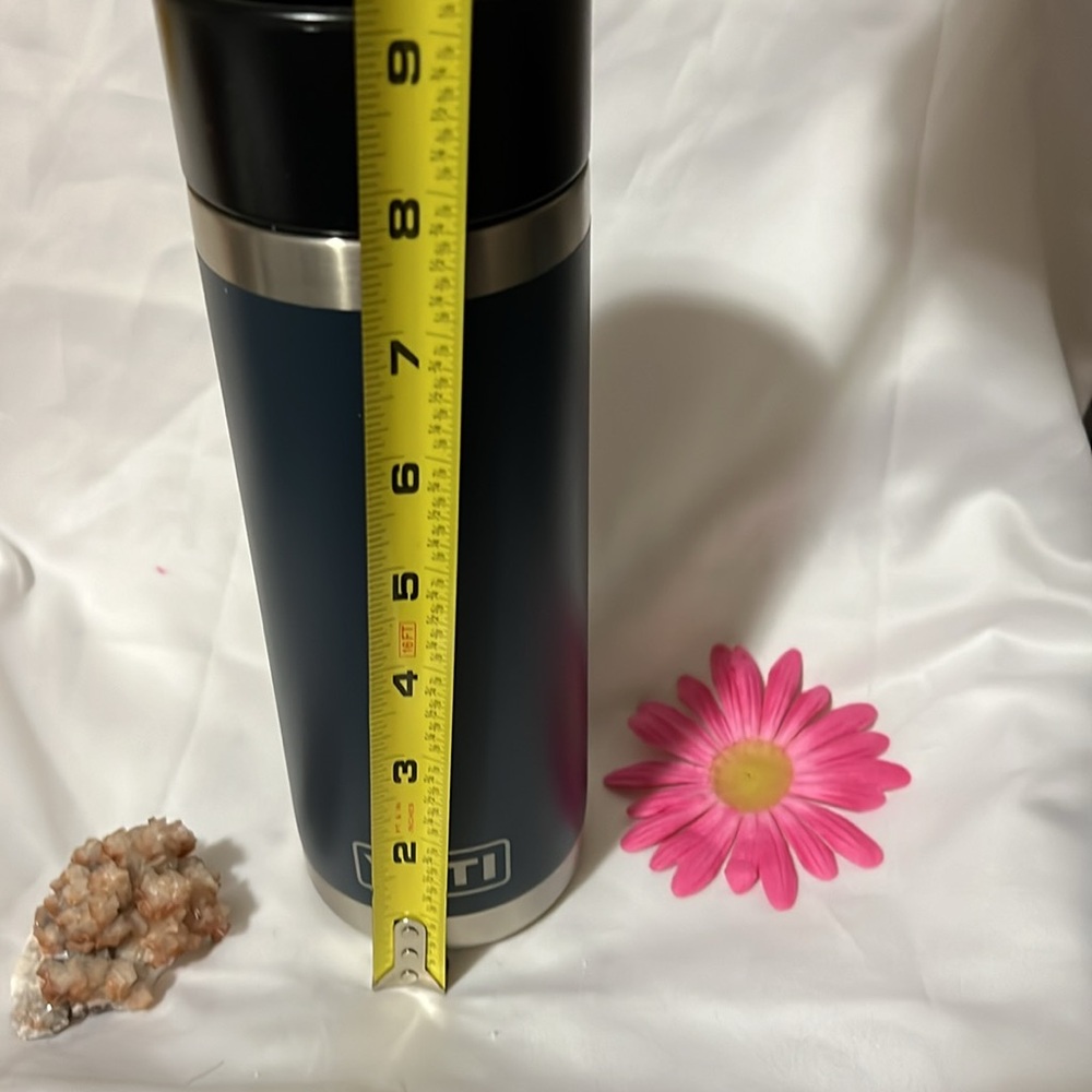 🆕 YETI tumblr 18oz /532ml - Picture 9 of 11